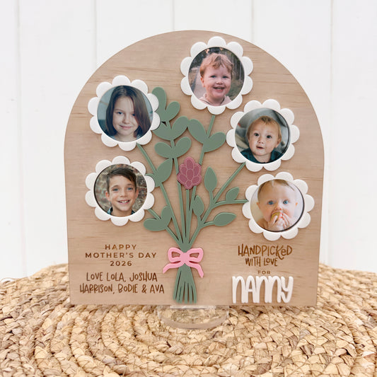 Flower Bouquet Photo Frame