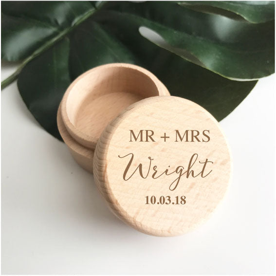 Ring Box - Mr & Mrs 3